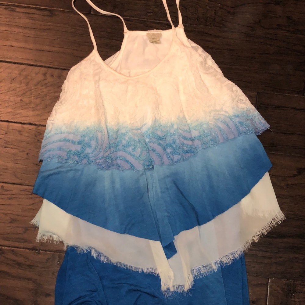 Gimmicks by BKE tank top